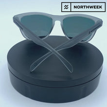 Cargar imagen en el visor de la galería, Regular Smokey Grey