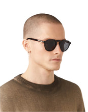 Cargar imagen en el visor de la galería, Warwick Carey