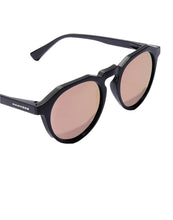 Cargar imagen en el visor de la galería, Warwick Black Rose