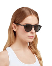 Cargar imagen en el visor de la galería, Warwick Black Carbon