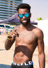 Cargar imagen en el visor de la galería, Ron Brugal Paraíso